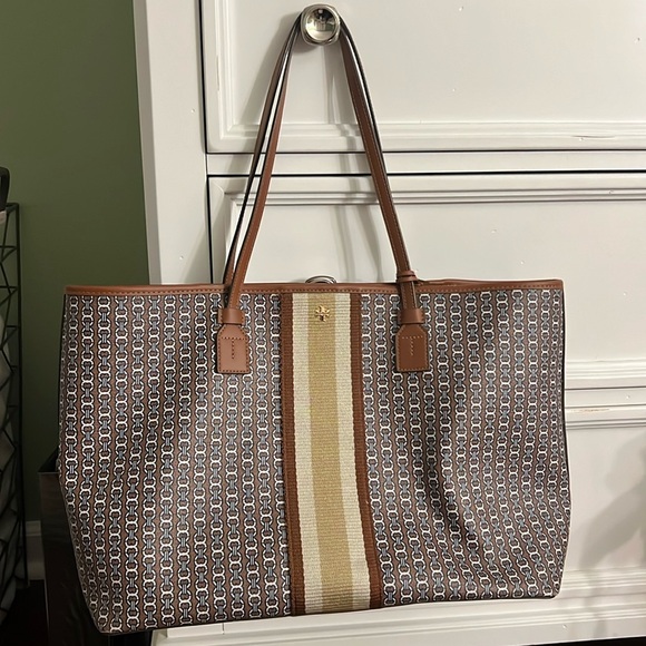 Tory Burch Tote Bag - Picture 5 of 5